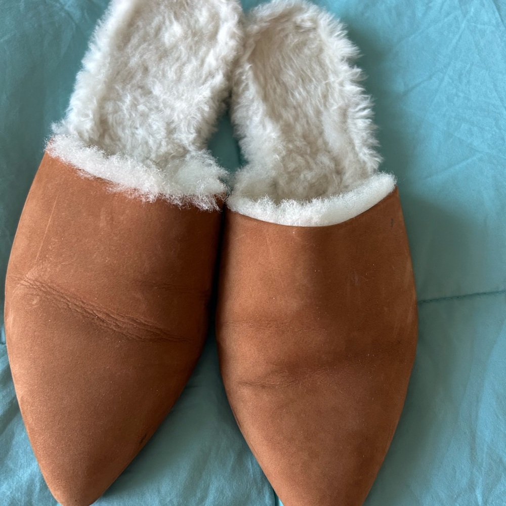 Jenni Kayne Shearling-Lined Mule Shoes 37